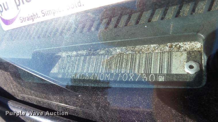 image for item FO9057 1991 Chevrolet 3500 box truck