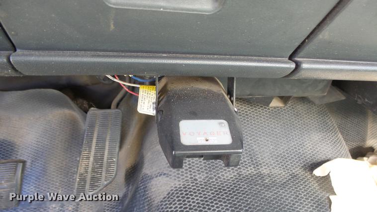 image for item FO9057 1991 Chevrolet 3500 box truck