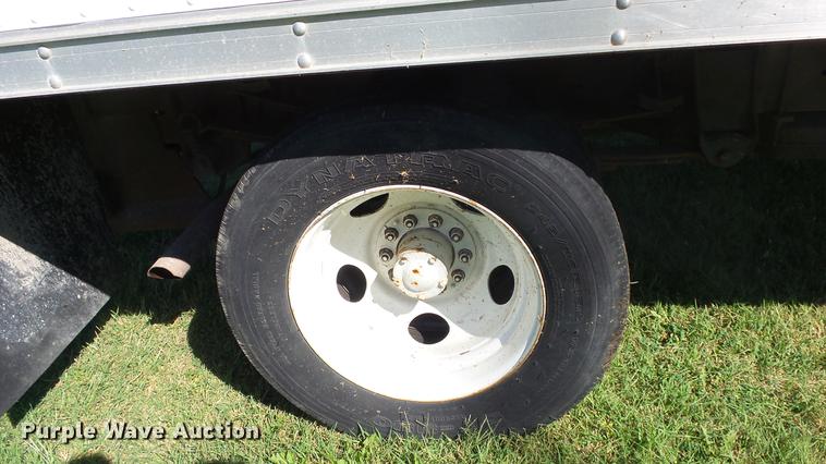 image for item FO9057 1991 Chevrolet 3500 box truck