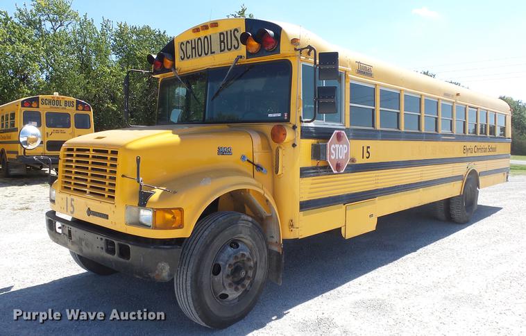 image for item FO9058 1999 International 3800 school bus