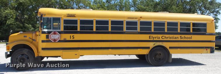 image for item FO9058 1999 International 3800 school bus