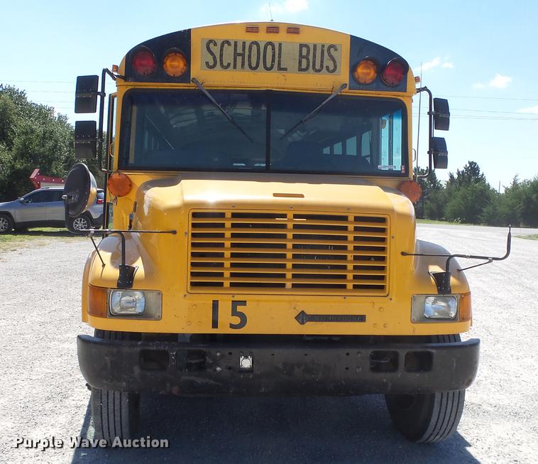 image for item FO9058 1999 International 3800 school bus