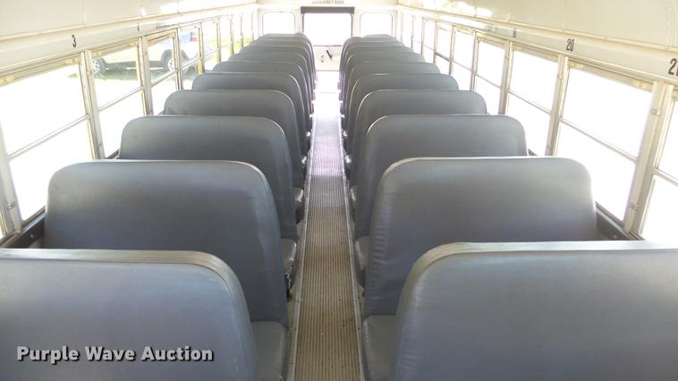 image for item FO9058 1999 International 3800 school bus