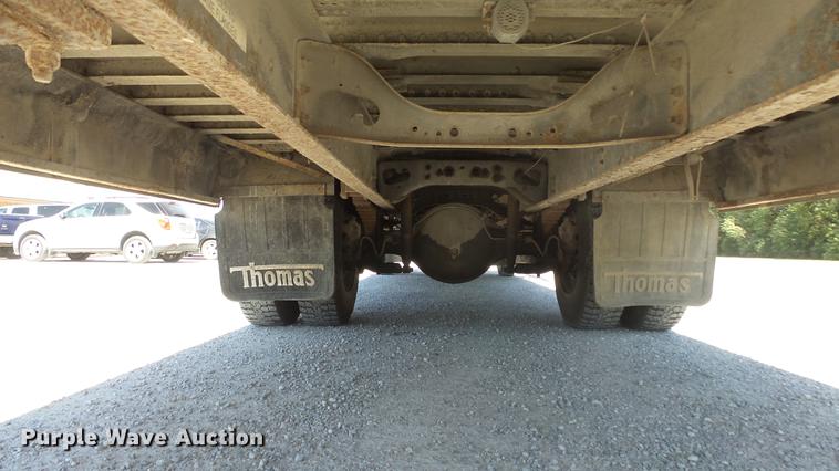 image for item FO9058 1999 International 3800 school bus