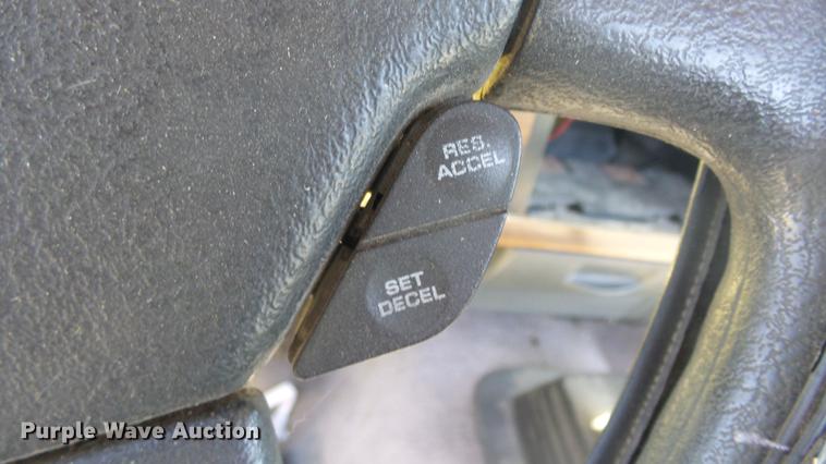 image for item FO9059 1992 Dodge Dakota pickup truck