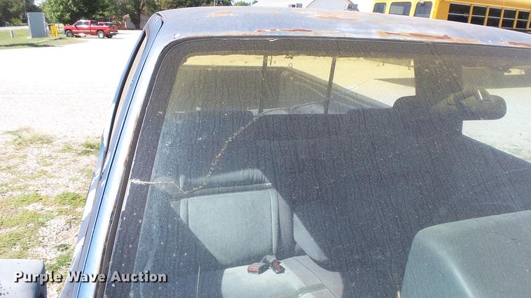 image for item FO9059 1992 Dodge Dakota pickup truck