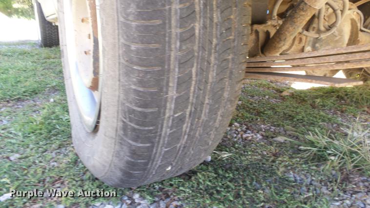 image for item FO9059 1992 Dodge Dakota pickup truck