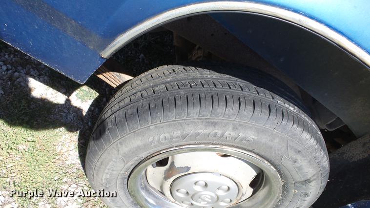 image for item FO9059 1992 Dodge Dakota pickup truck