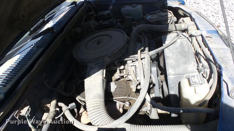 image for item FO9059 1992 Dodge Dakota pickup truck