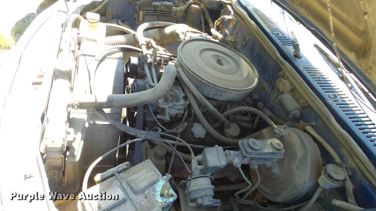 image for item FO9059 1992 Dodge Dakota pickup truck