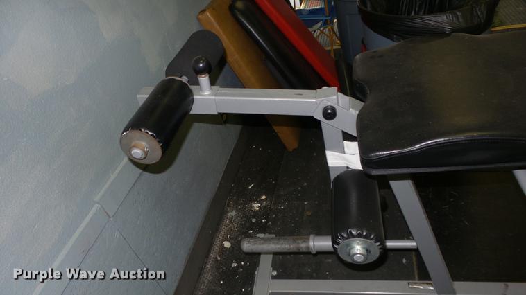 image for item FO9065 Champion leg extension/curl machine