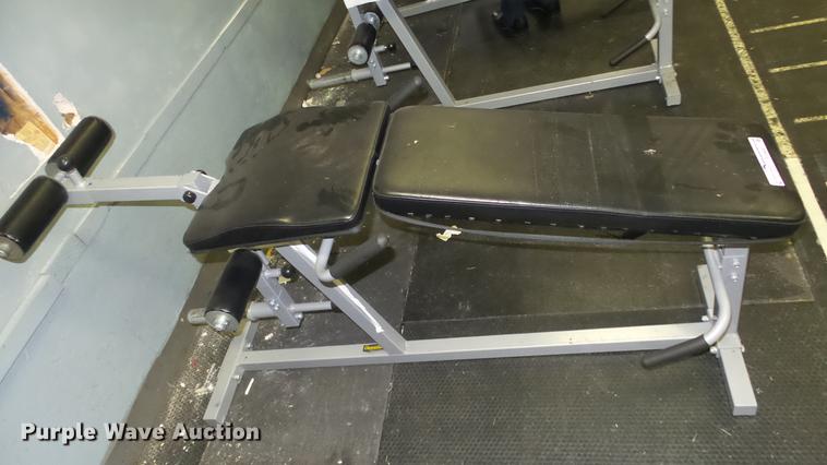 image for item FO9067 Champion leg extension/curl machine