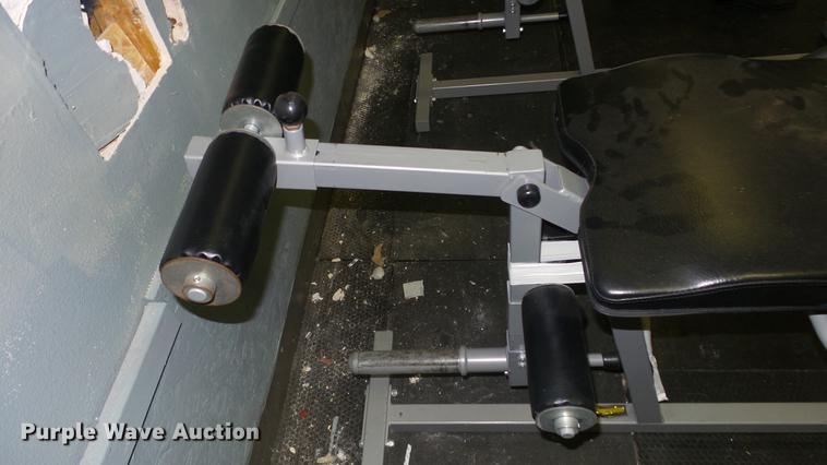 image for item FO9067 Champion leg extension/curl machine