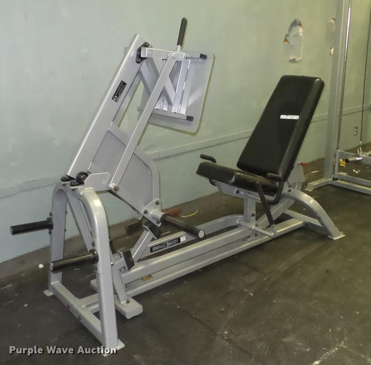 image for item FO9070 Champion leg press machine