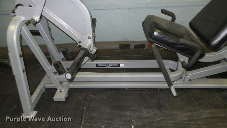 image for item FO9070 Champion leg press machine
