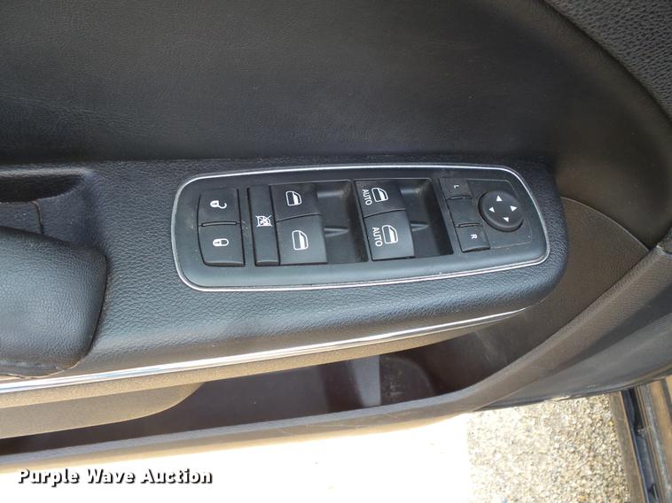 image for item FT9756 2013 Dodge Charger Police