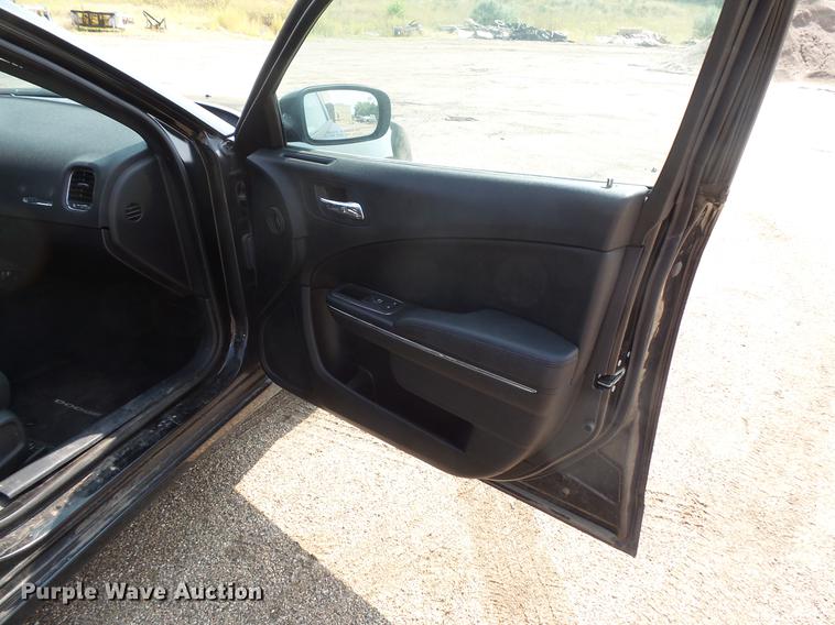 image for item FT9756 2013 Dodge Charger Police