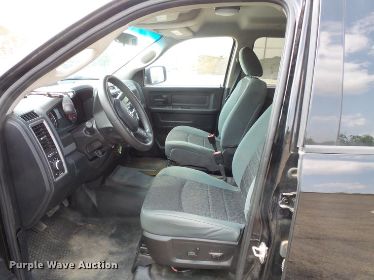 image for item FT9757 2014 Dodge Ram 1500 Crew Cab pickup truck