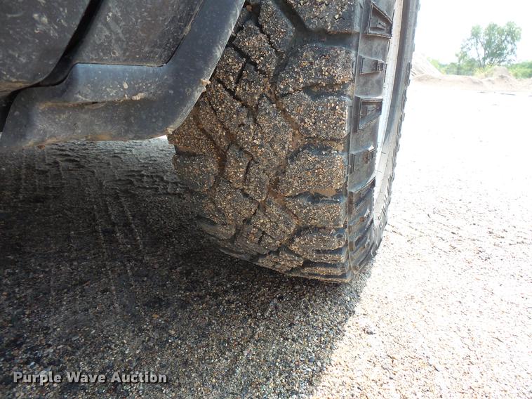 image for item FT9757 2014 Dodge Ram 1500 Crew Cab pickup truck