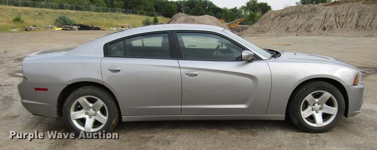 image for item FT9760 2011 Dodge Charger Police