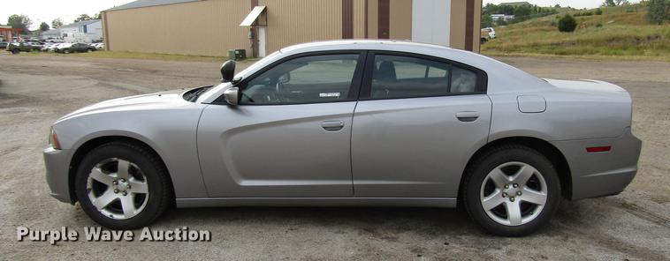 image for item FT9760 2011 Dodge Charger Police