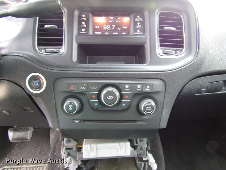 image for item FT9760 2011 Dodge Charger Police