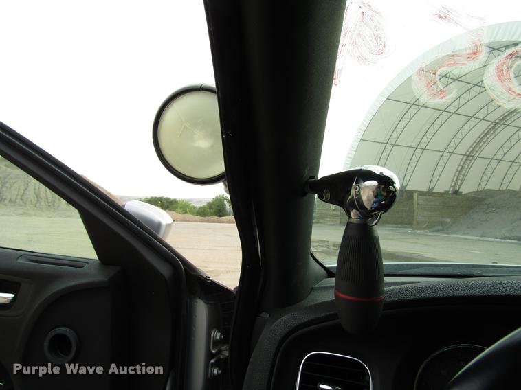 image for item FT9760 2011 Dodge Charger Police