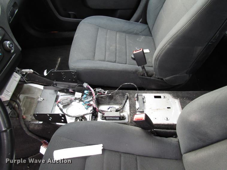 image for item FT9760 2011 Dodge Charger Police