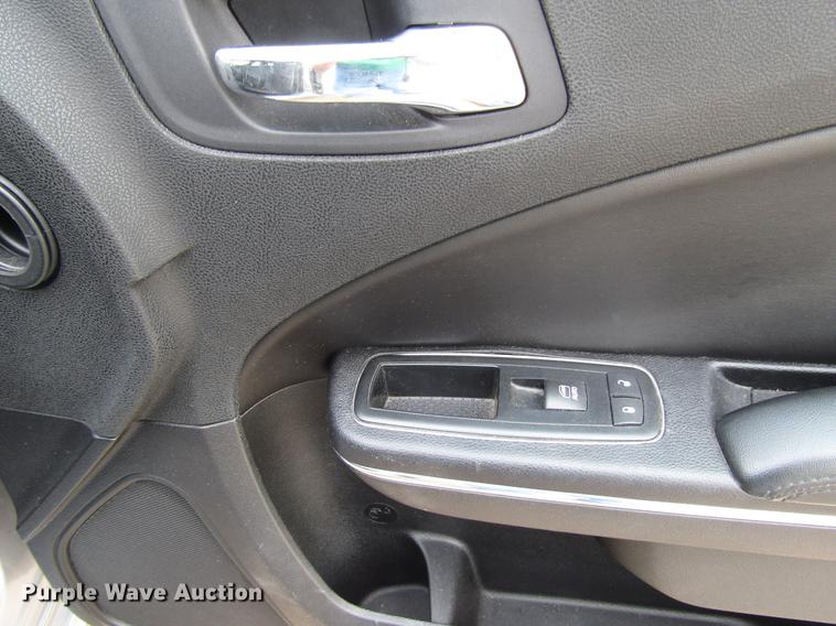 image for item FT9760 2011 Dodge Charger Police