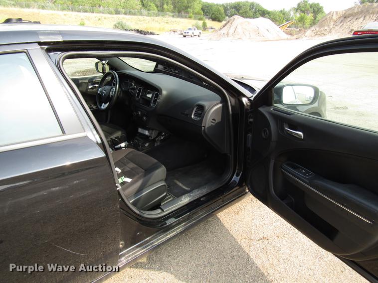 image for item FT9761 2013 Dodge Charger Police