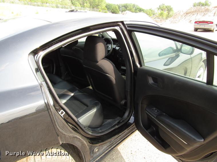 image for item FT9761 2013 Dodge Charger Police