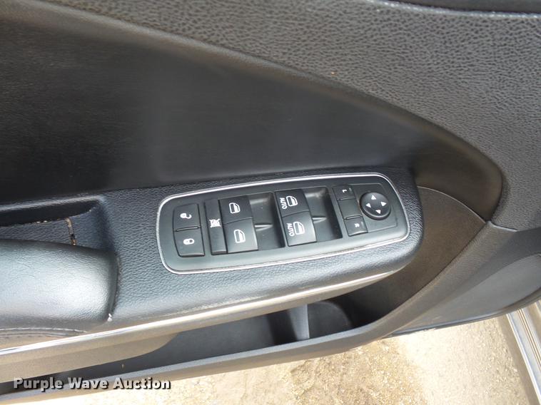 image for item FT9764 2012 Dodge Charger Police