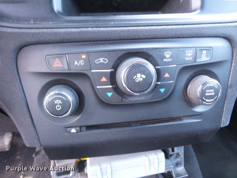 image for item FT9768 2013 Dodge Charger Police