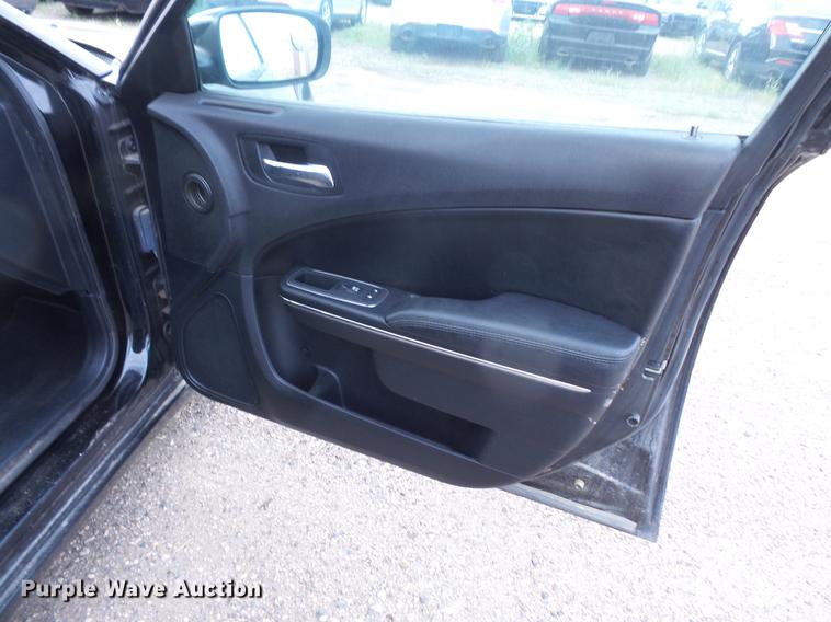 image for item FT9768 2013 Dodge Charger Police