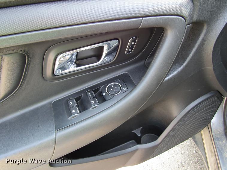 image for item FT9771 2013 Ford Taurus