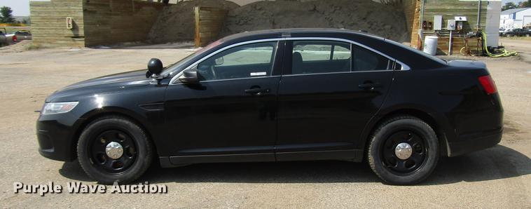 image for item FT9772 2014 Ford Taurus Police