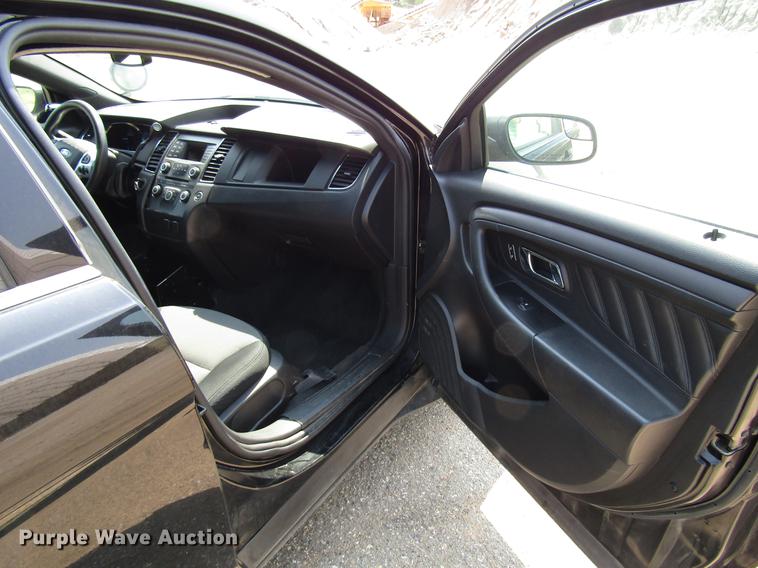 image for item FT9772 2014 Ford Taurus Police