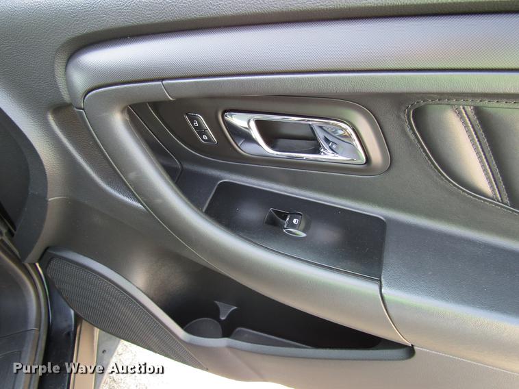 image for item FT9773 2014 Ford Taurus Police