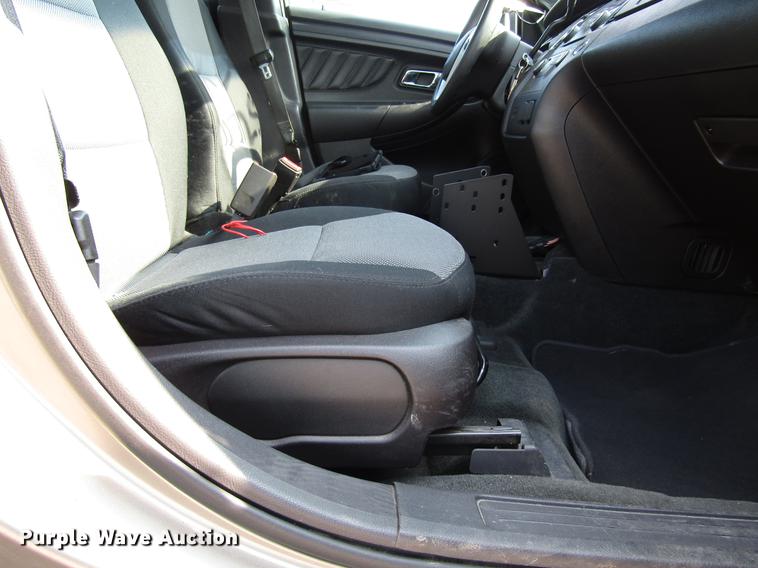 image for item FT9774 2014 Ford Taurus Police