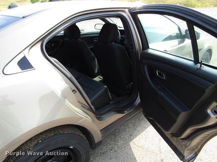 image for item FT9774 2014 Ford Taurus Police