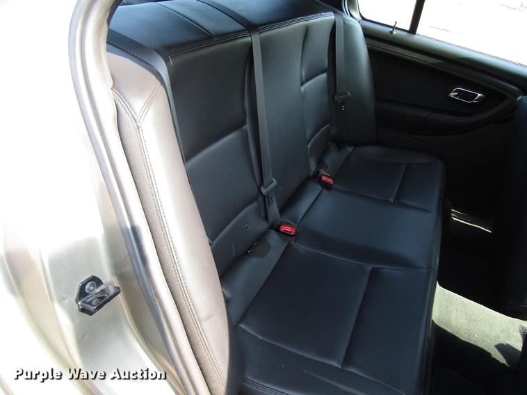 image for item FT9774 2014 Ford Taurus Police