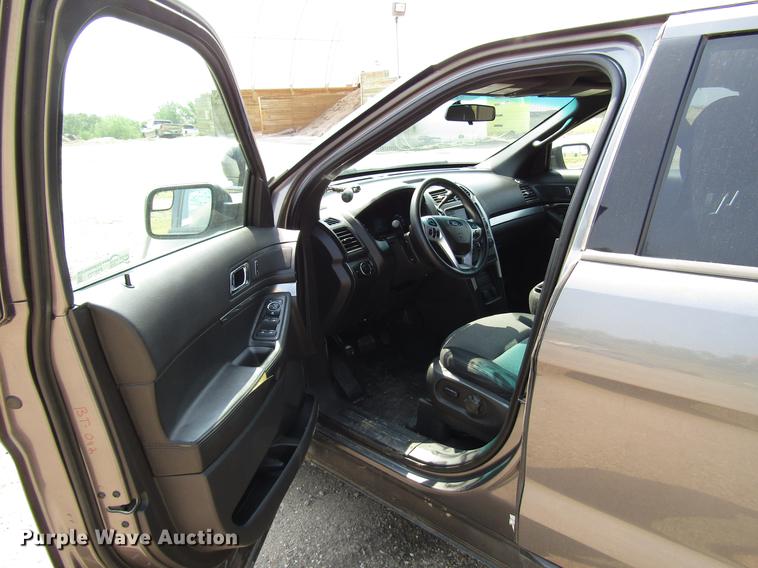 image for item FT9783 2013 Ford Explorer Police SUV