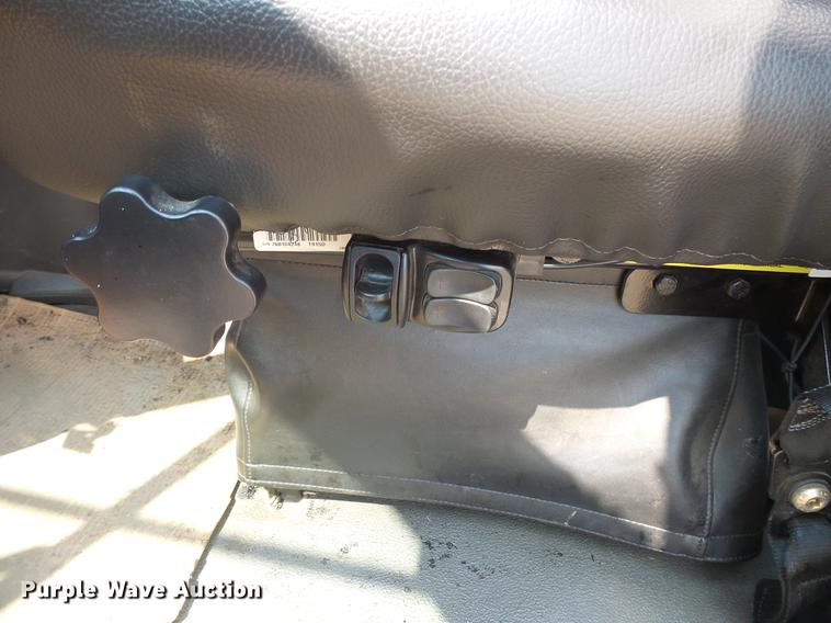 image for item FT9784 2008 Sterling oil distributor truck