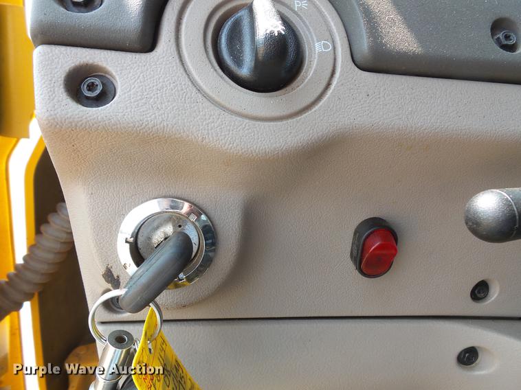 image for item FT9784 2008 Sterling oil distributor truck