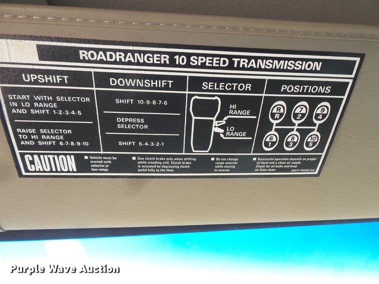 image for item FT9784 2008 Sterling oil distributor truck
