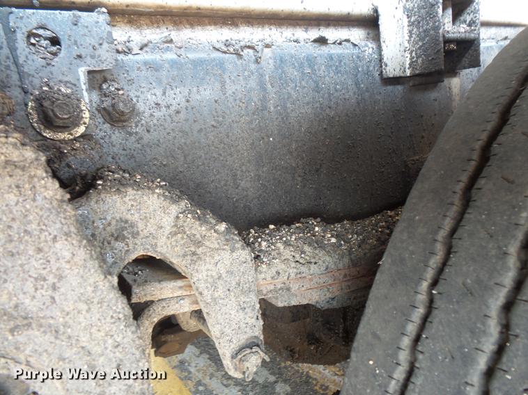 image for item FT9784 2008 Sterling oil distributor truck