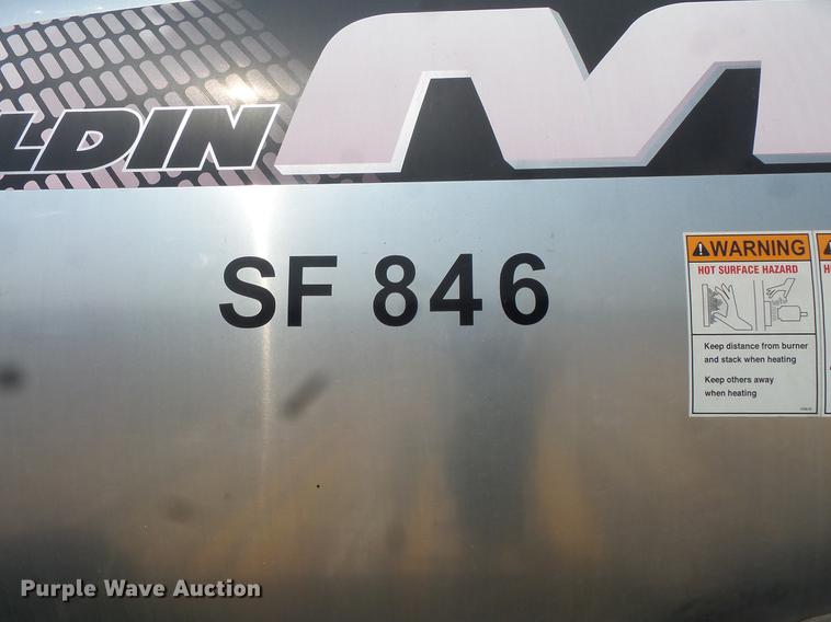 image for item FT9784 2008 Sterling oil distributor truck