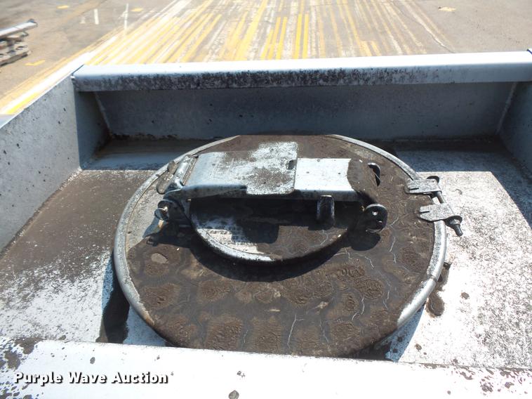 image for item FT9784 2008 Sterling oil distributor truck