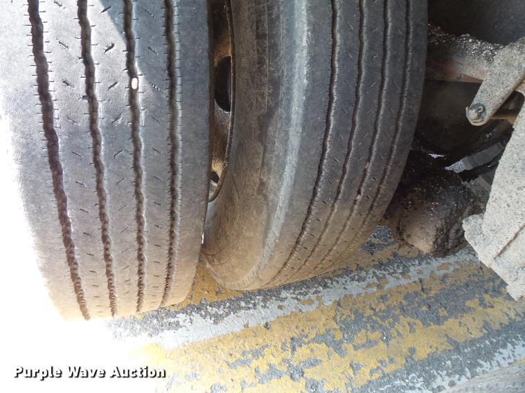 image for item FT9784 2008 Sterling oil distributor truck