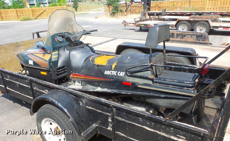 image for item FT9792 1996 Arctic Cat Bearcat 550 snowmobile